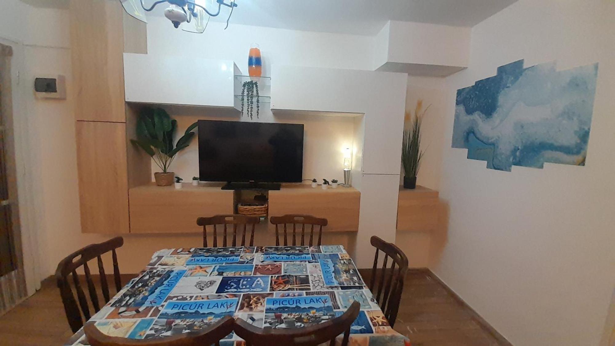 Picur Lak Villa Siófok Buitenkant foto